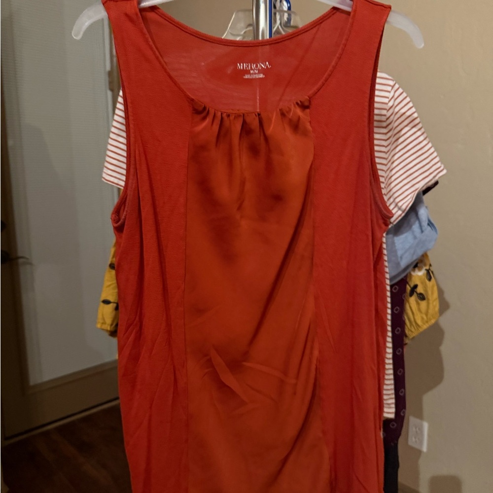 Mariana Women's Vibrant Red Tank Top